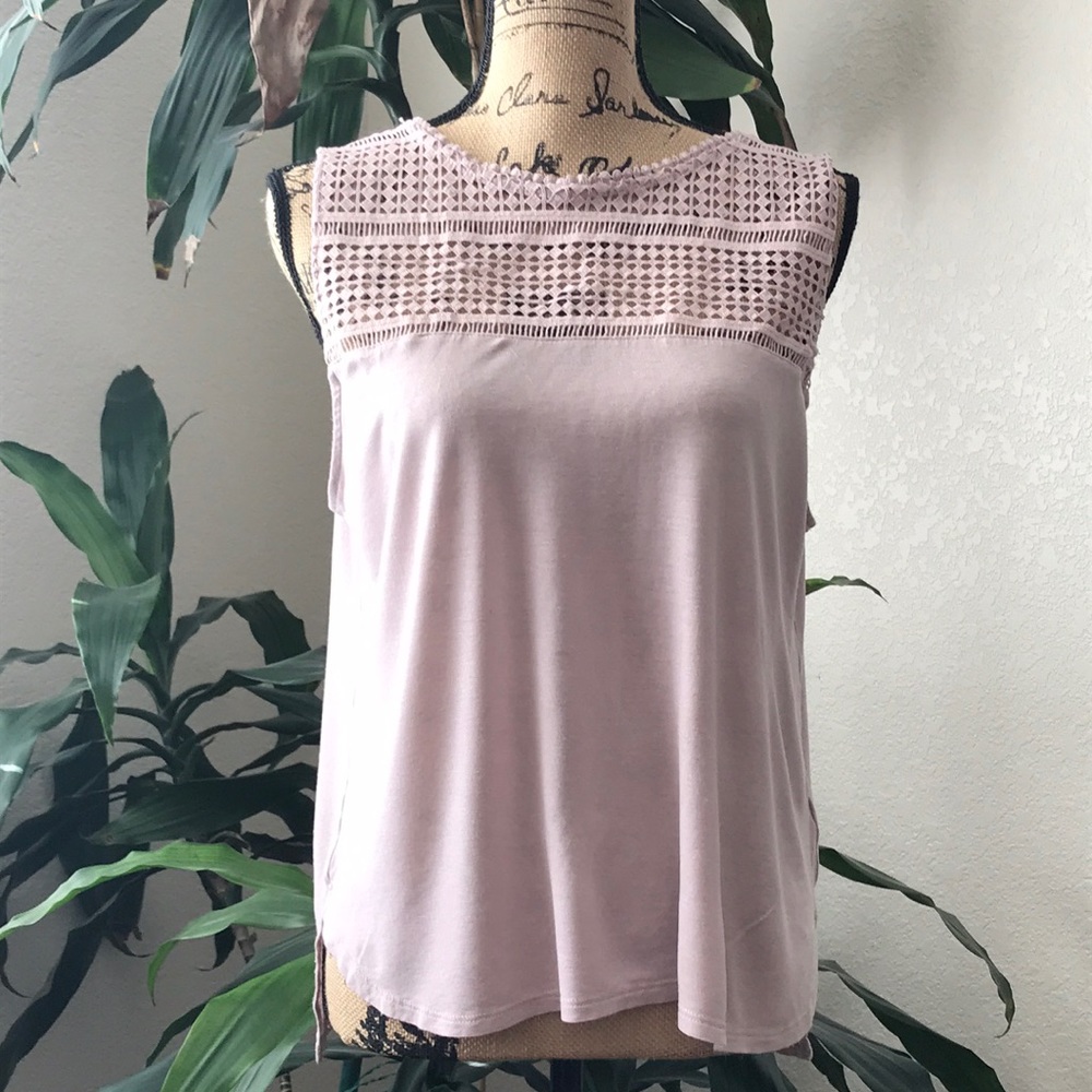 Nwot H&M Blouse Excellent Condition No Rips No Tears No Stains.